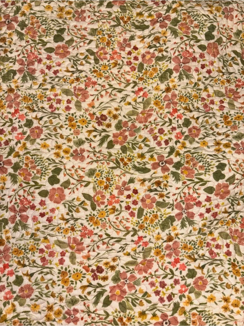 Ballards Floral Queen Quilt and Shams
